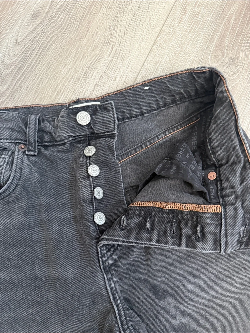 We The Free People Black Long Shorts Capri Jean Shorts Size 25